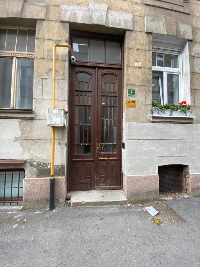 Studio Apartman Sandra Saraybosna Dış mekan fotoğraf